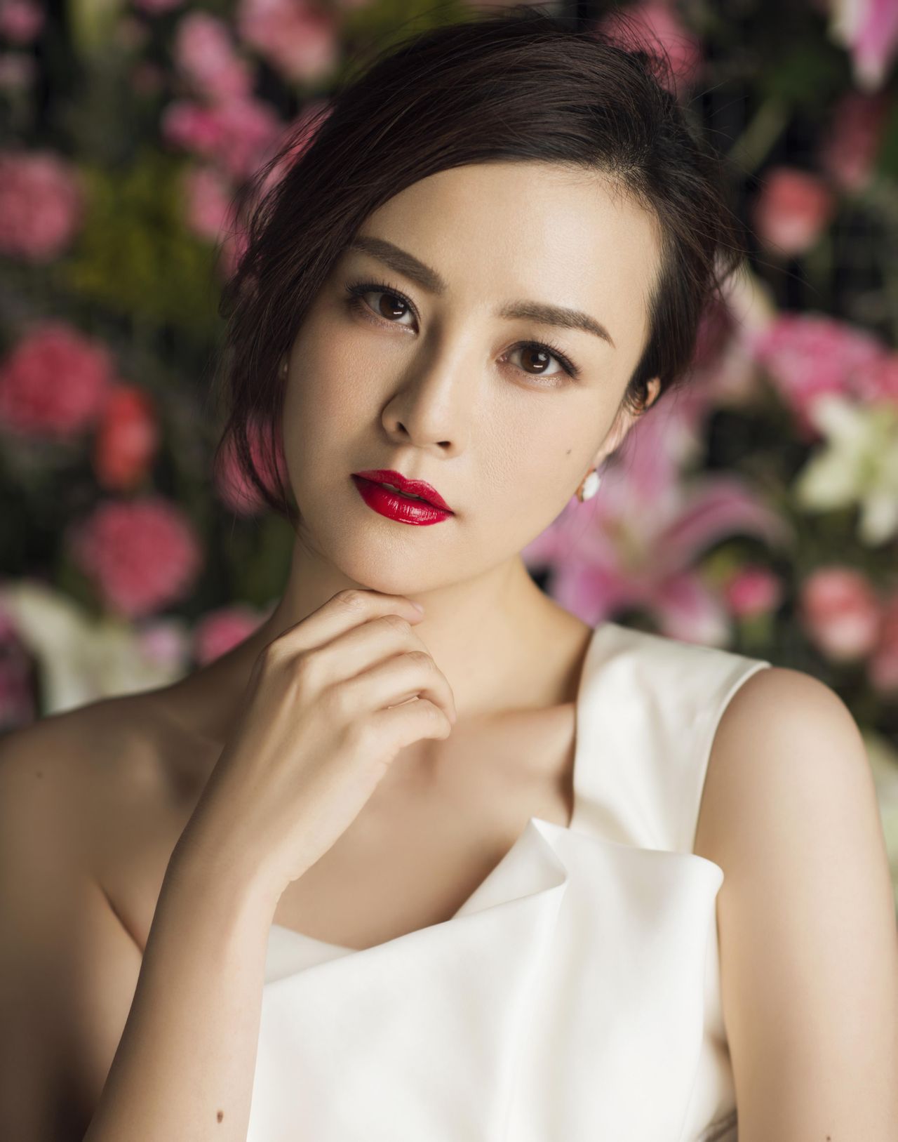  p>刘孜, 11月13日出生于贵州省遵义市,中国内地女演员,设计师,zi品牌