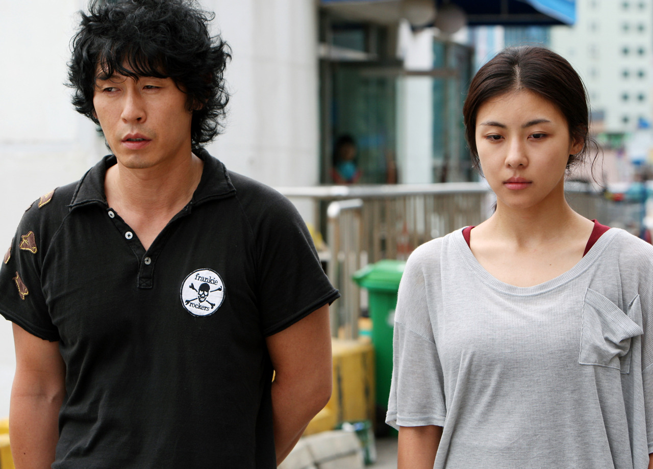  p>《海云台》是由 a href="#" data-lemmaid="6599987">尹济均 /a>