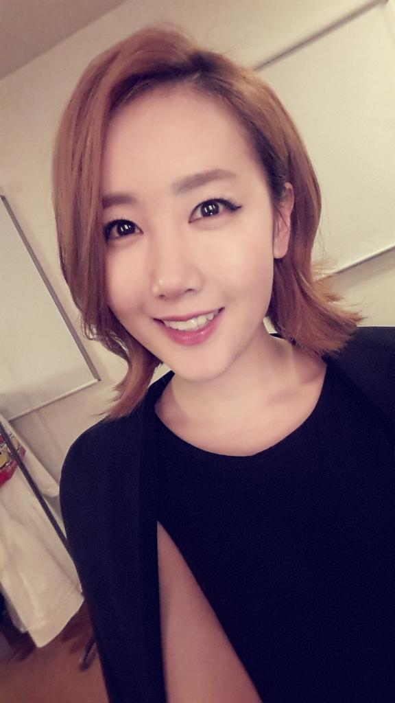  p>金高恩 i>(star) /i>,1983年10月22日出生于韩国,毕业于 a target=