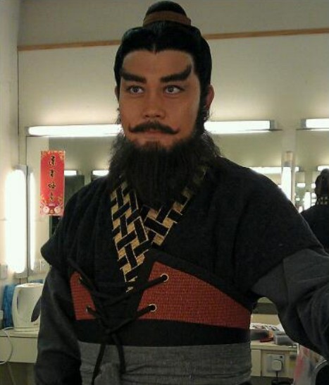 年11月12日 /i>), a target="_blank" href="/item/香港电视/263377"