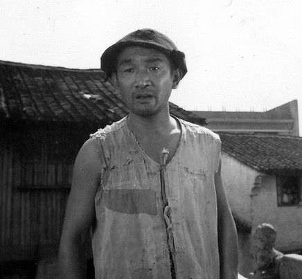  p>《阿q正传》是 a href="#" data-lemmaid="36231">鲁迅 /a>创作的