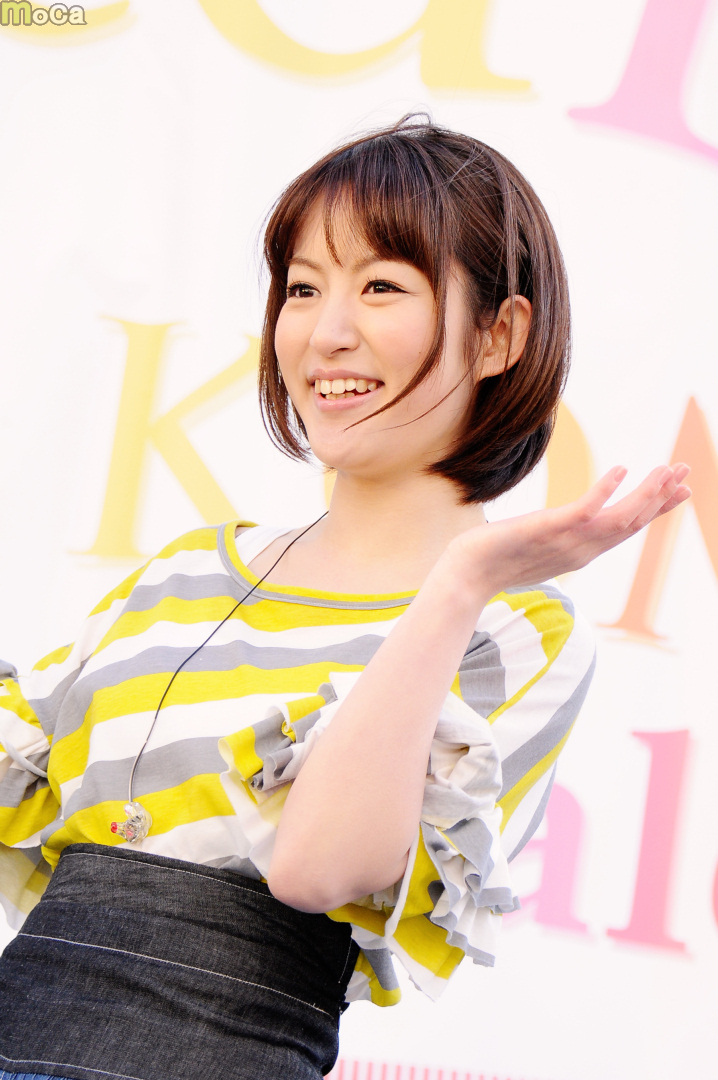  p>小松未可子 i>(こまつ みかこ;komatsu mikako) /i>,1988年11月11