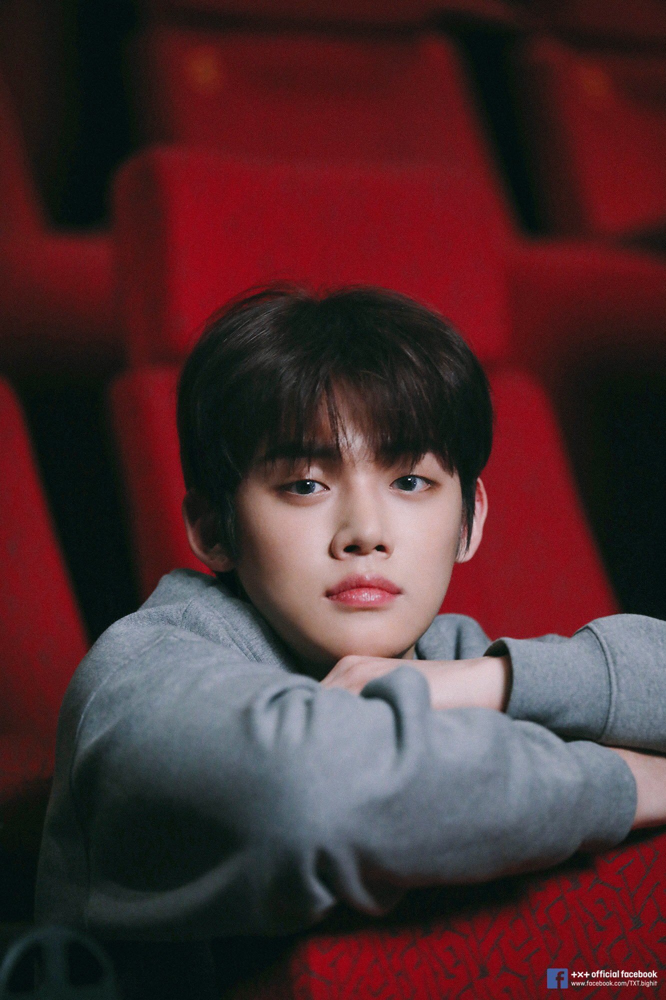  p>崔然竣,1999年9月13日出生于韩国首尔市城北区