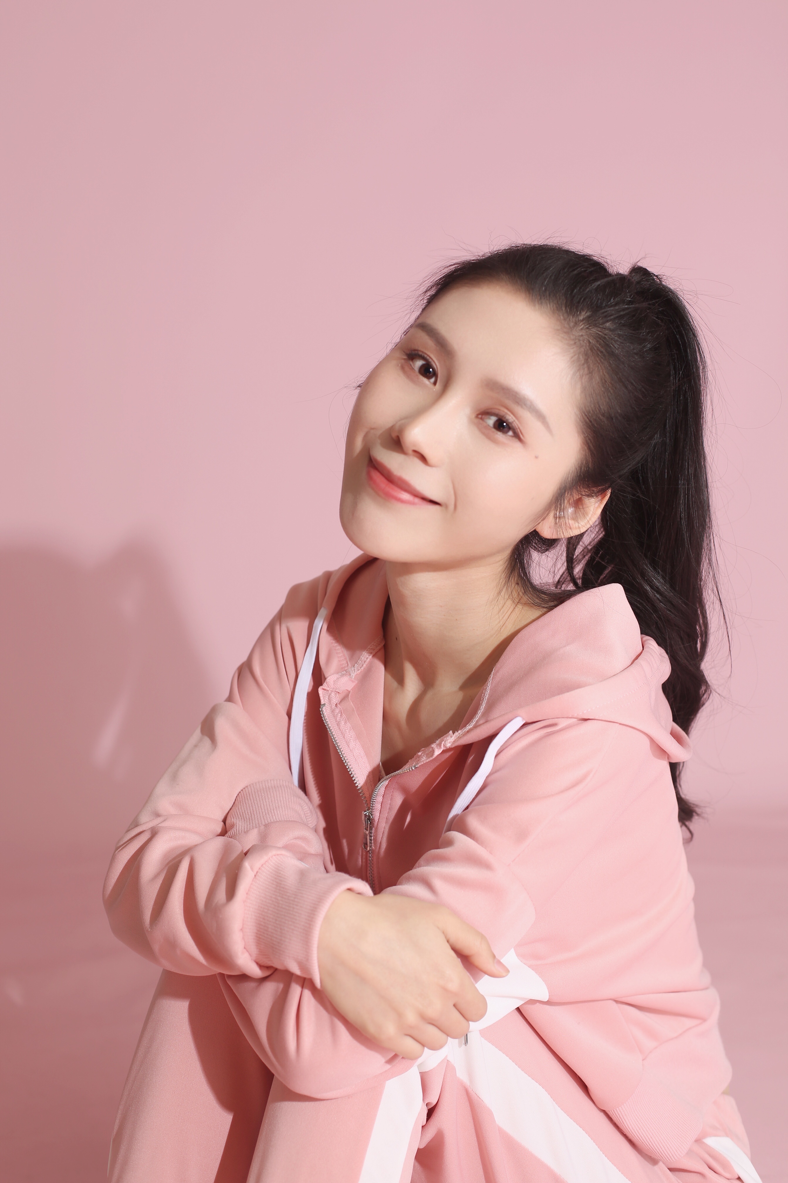  p data-id="gnfhymzzqt">李婧瑶,1994年7月28日出生于江西省新余市