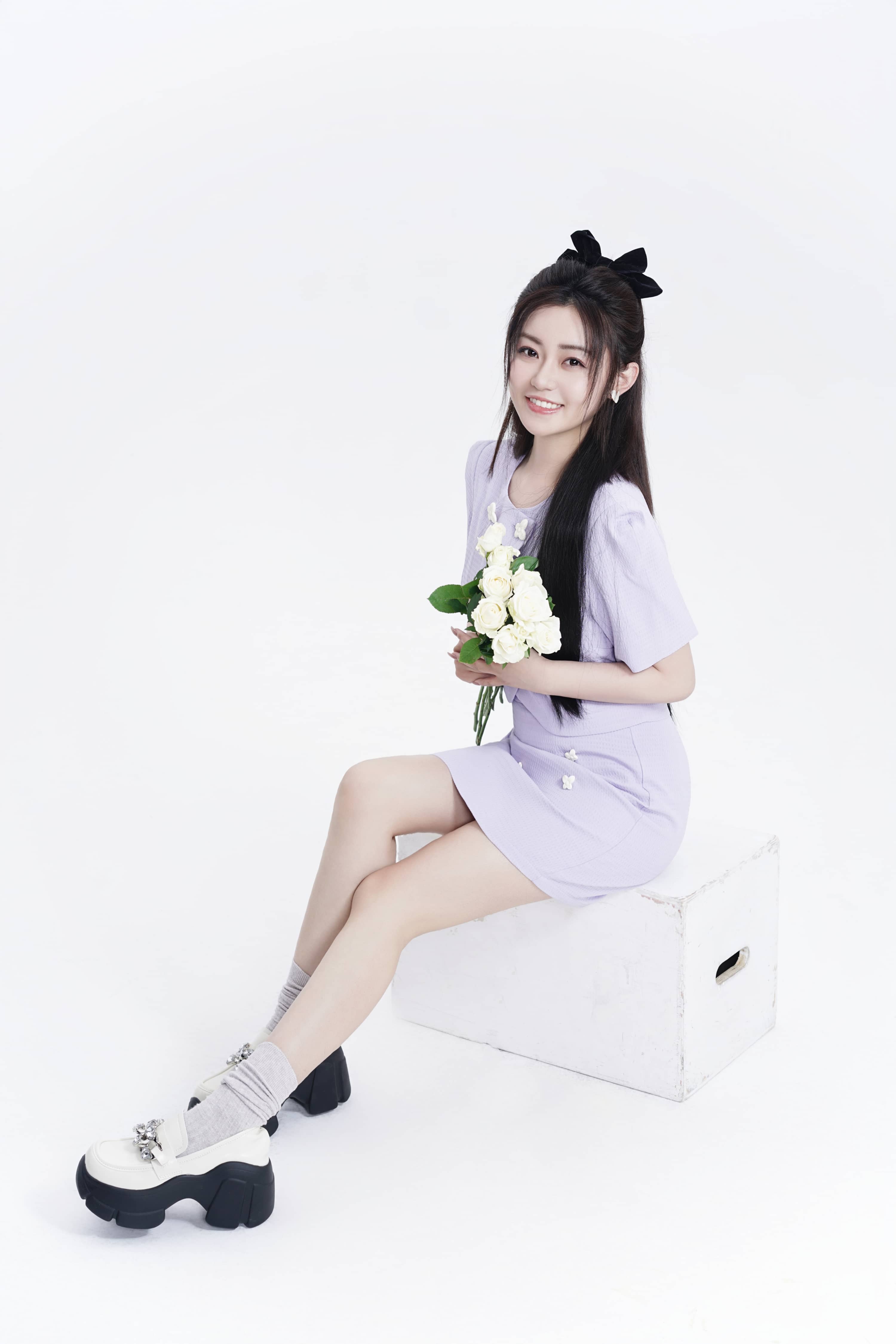  p data-id="gnbzhv5sfc">张悦楠,出生于1995年3月3日,毕业于 a