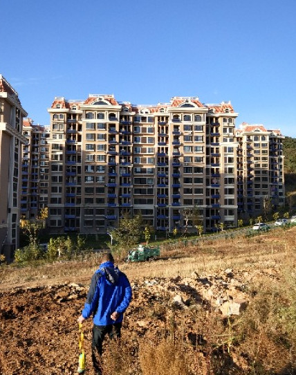  p>滨海花园住宅小区位于烟台市芝罘幸福,共计房屋64户. /p>