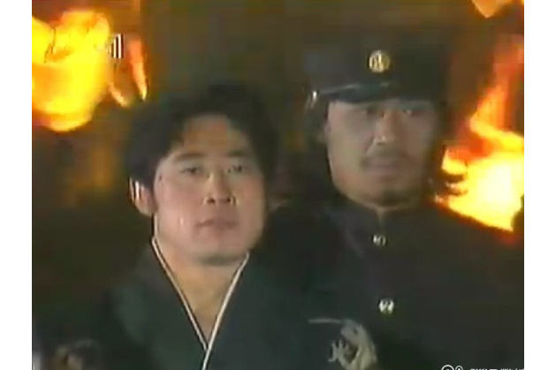 狼行拂晓