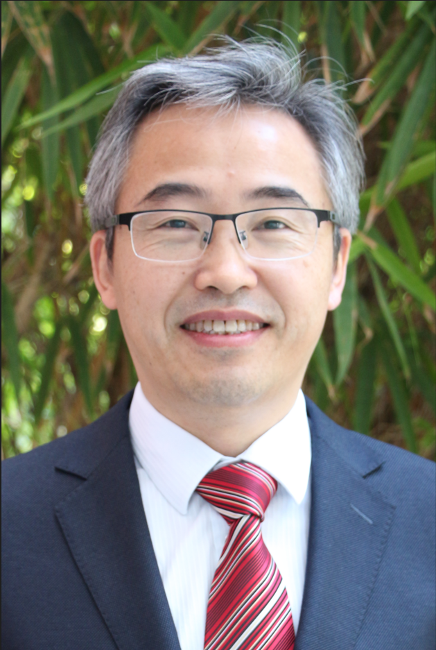  p data-id="tbl8zrwypqso">陈民,中学数学高级教师,现任广州市执信