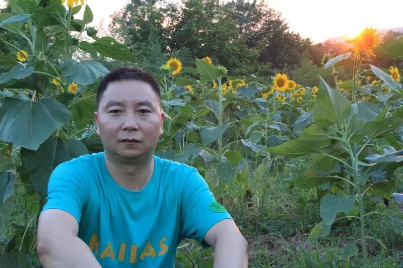 本周之星｜李汀：陪植物们说话_百科TA说