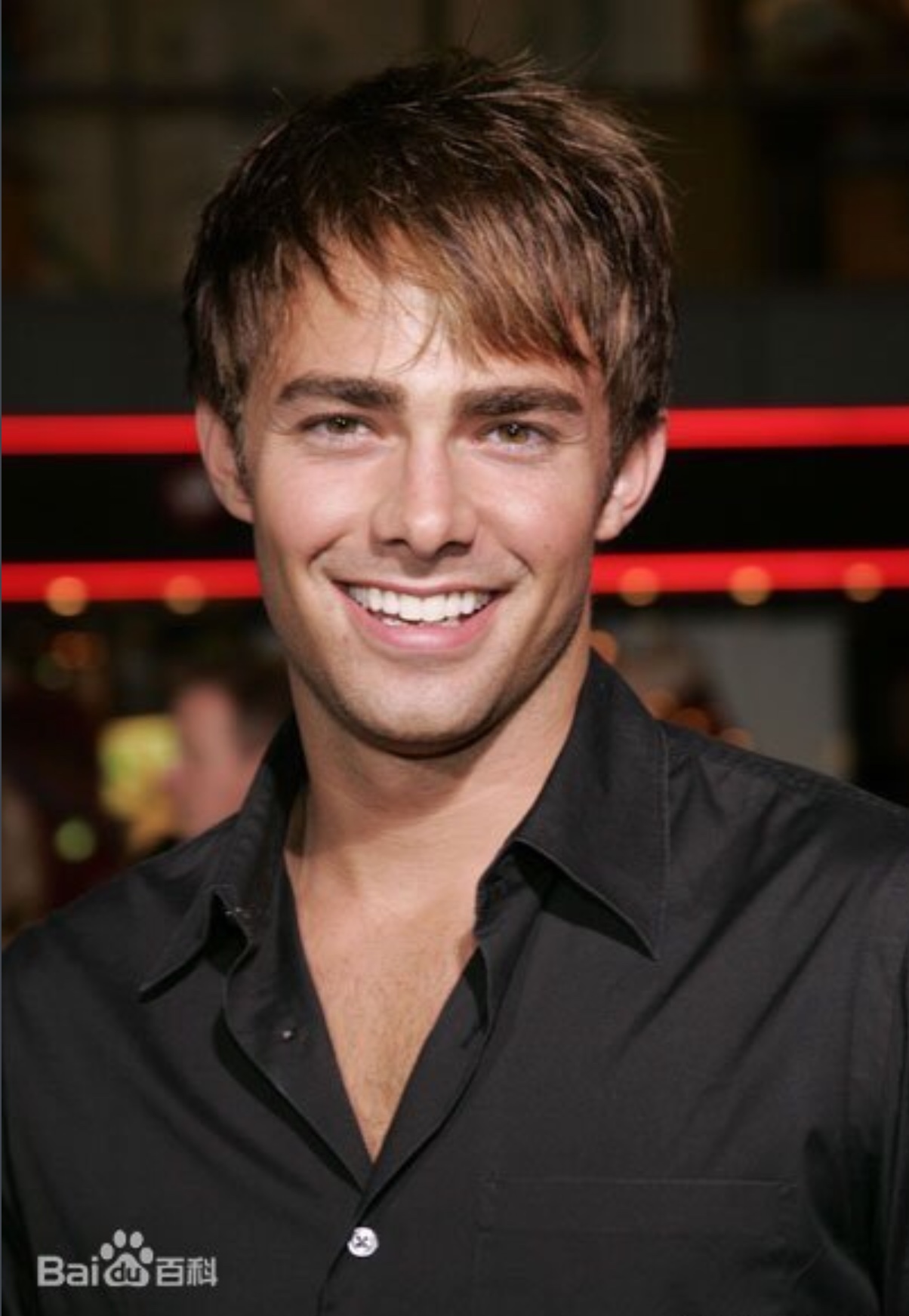 jonathan bennett) /i>,1981年6月10日在美国美国俄亥俄州rossford