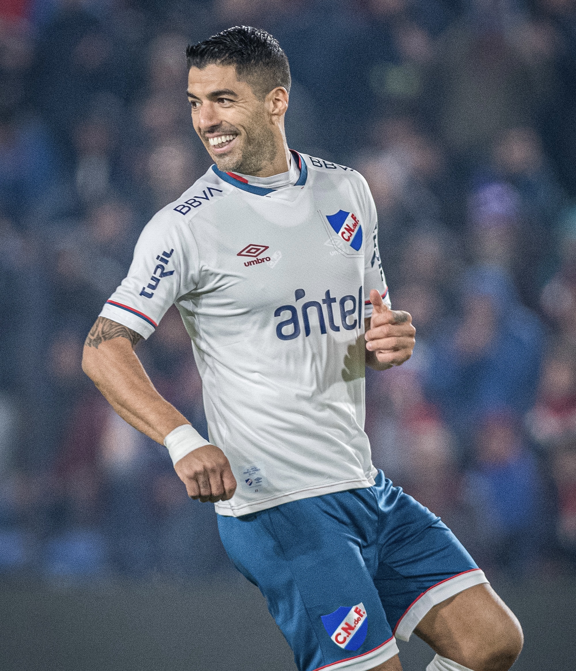  p> b>路易斯·苏亚雷斯 /b>(luis suárez),全名 b>路易斯·阿尔韦托