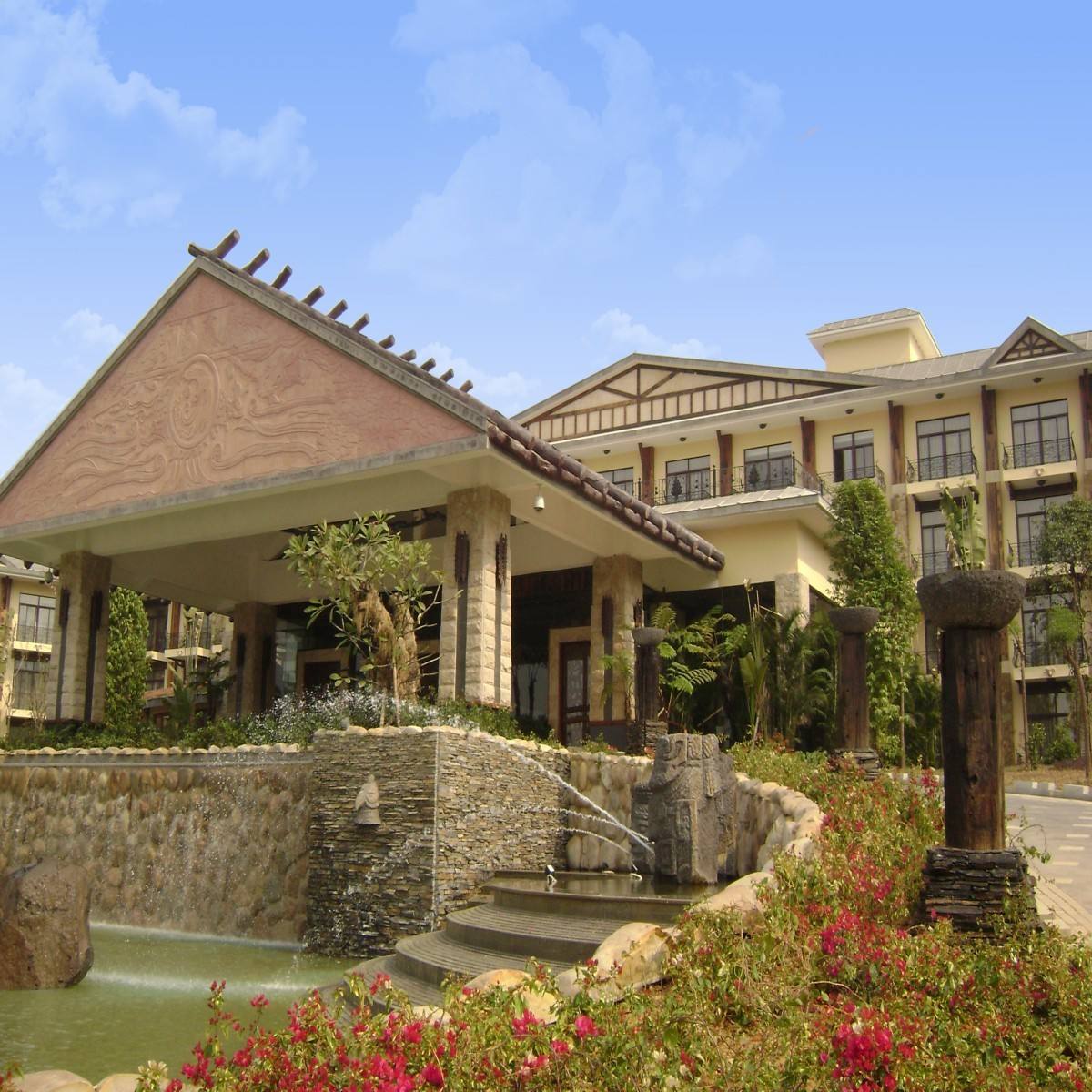 清远佛冈森波拉度假山庄