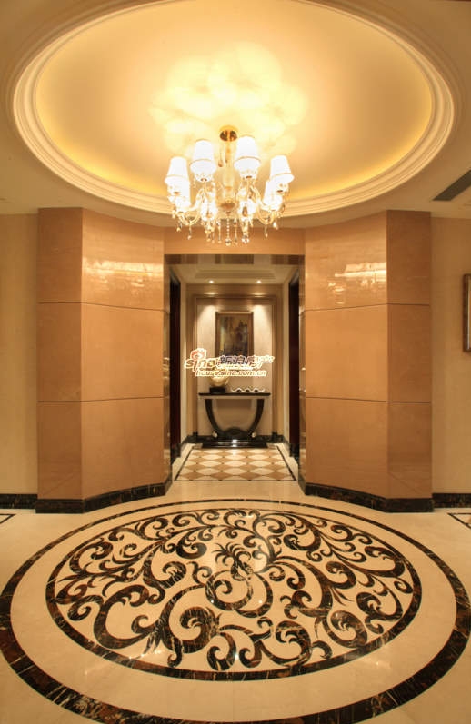  p>绿城丽江公寓位于杭州市钱江新城东,南临钱塘江和沿江大道,北依