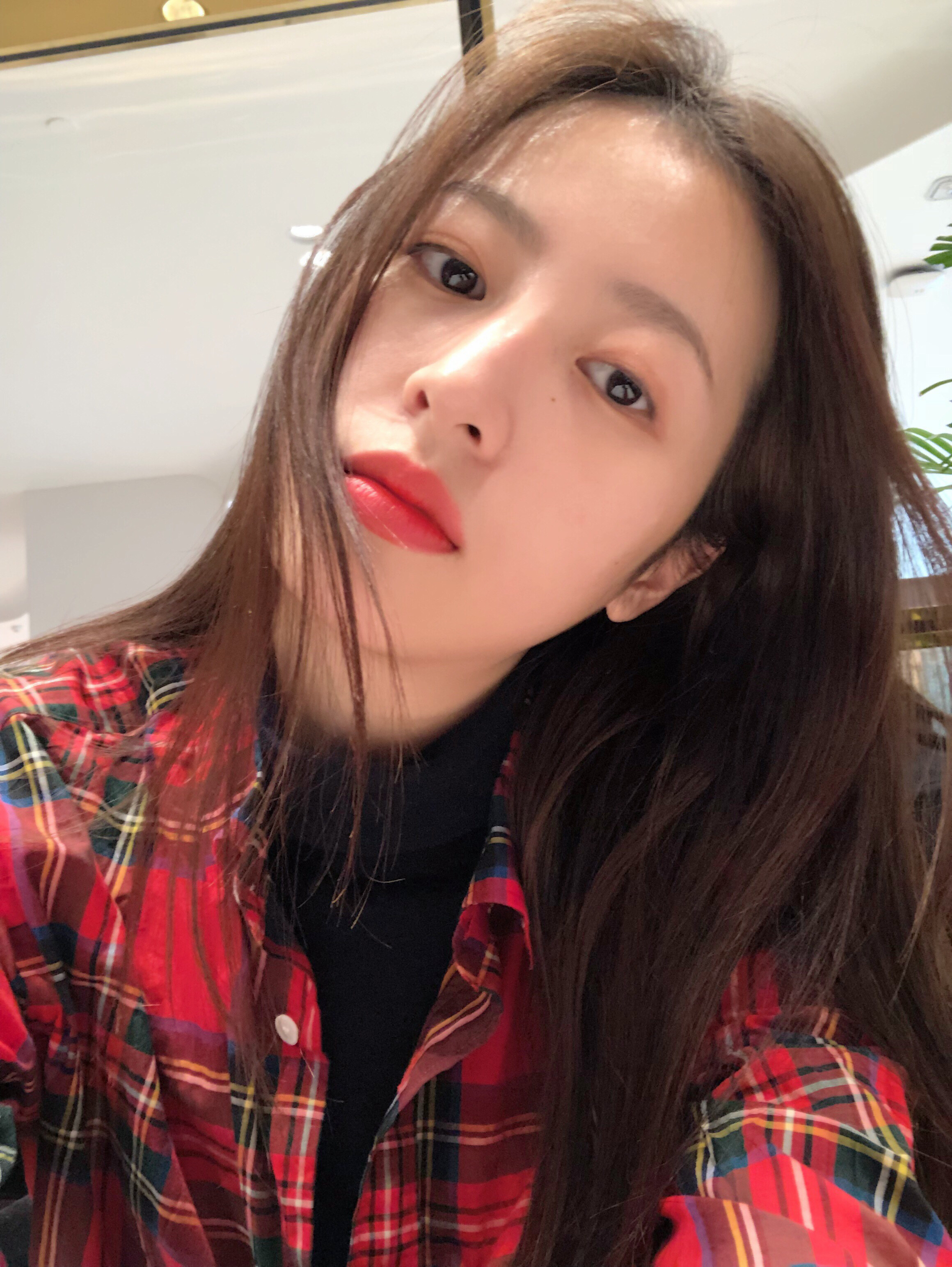  p>周雨彤,1994年9月21日出生于安徽省淮南市,中国内地女演员,毕业于 