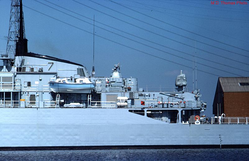  p data-id="gnx3ayaxw0">21型护卫舰是英国于1970年代服役的一级多