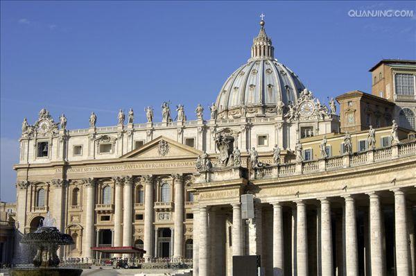 梵蒂冈原为中世纪教宗国的中心,1870年教宗国领土并入意大利后,教宗退