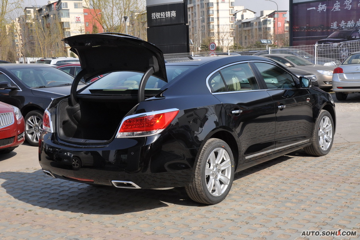  p>君越(lacrosse)是上汽通用在2006年2月22日推出的一款全新中高档