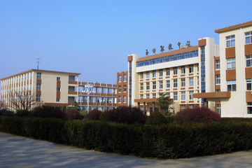  p>滦县卫校始建于1958年4月,校址在 a target="_blank" href="/item