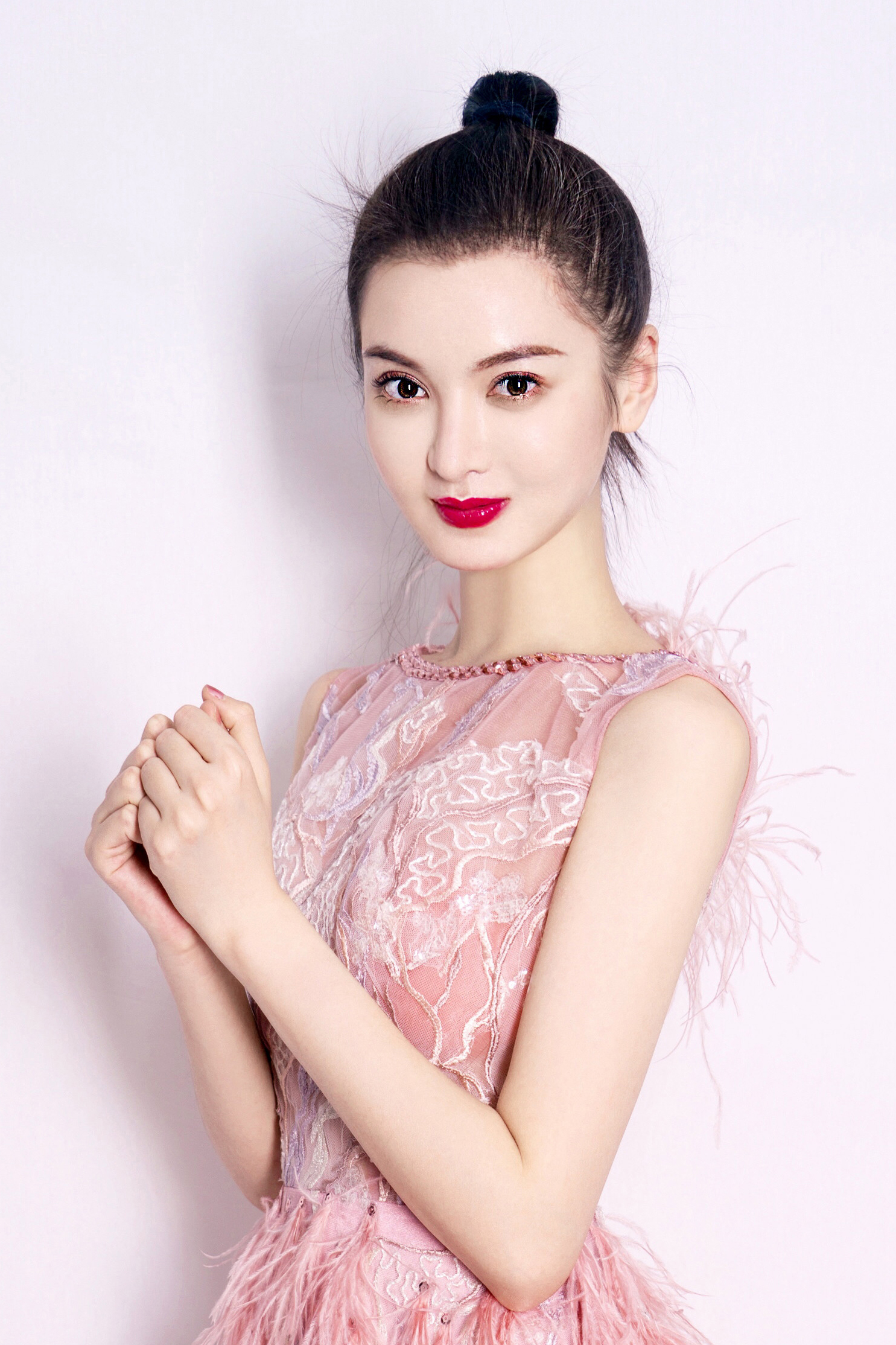  p data-id="gnz1kzqx29">常乐,女,6月28日生,中国大陆新生代女演员