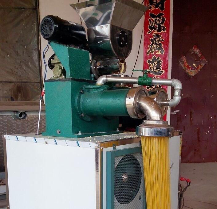 玉米面条机
