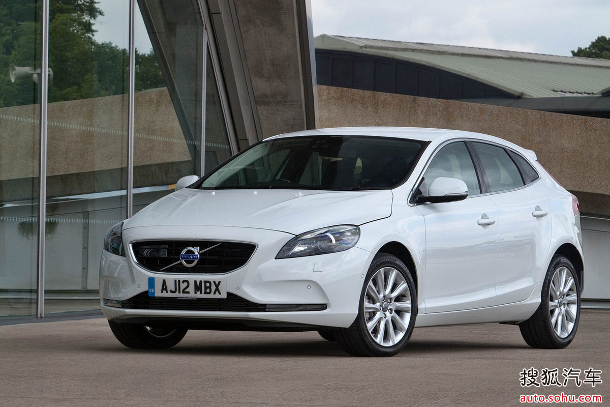  p>沃尔沃v40是 a target="_blank" href="/item/沃尔沃/156892" data