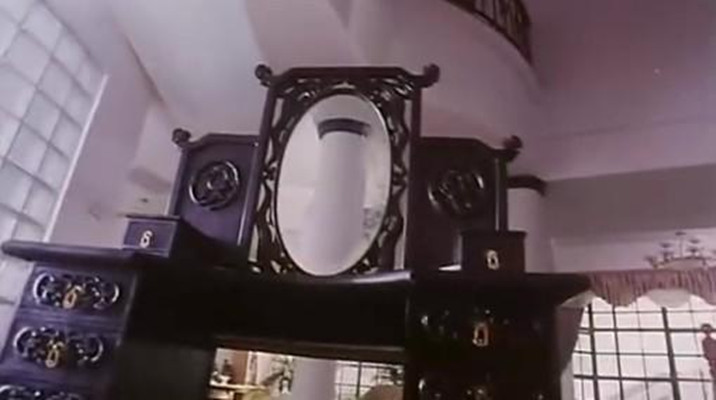 怪谈之魔镜wuyexiongjing(1999)