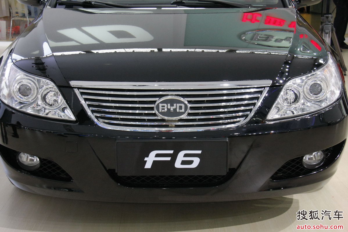 比亚迪f6