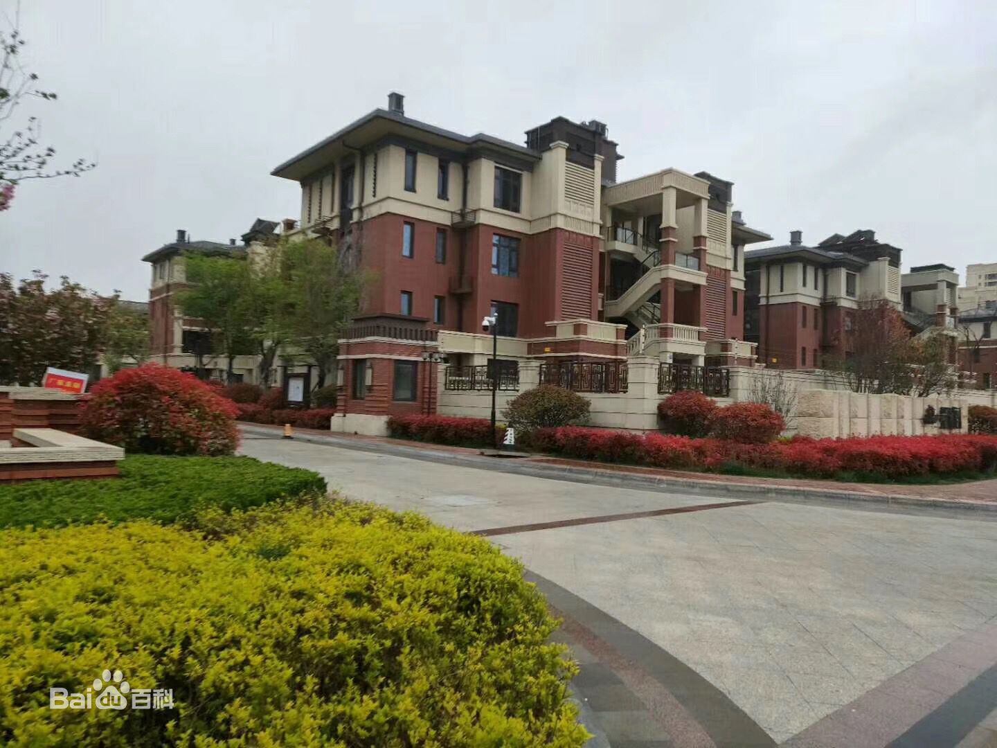 保利科创紫荆阁