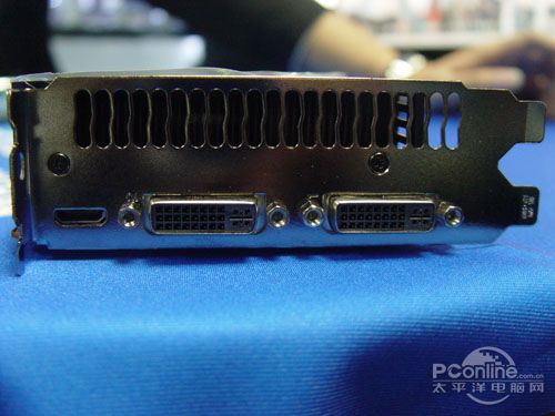 华硕gtx570定位高阶绘图卡,具备无以伦比的游戏性能与顶级画质