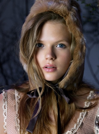 加布瑞拉-王尔德