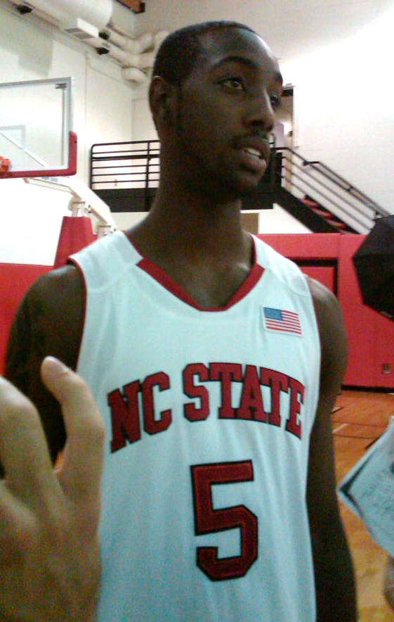 美国职业篮球运动员,司职前锋,毕业于 a target="_blank" href="/item