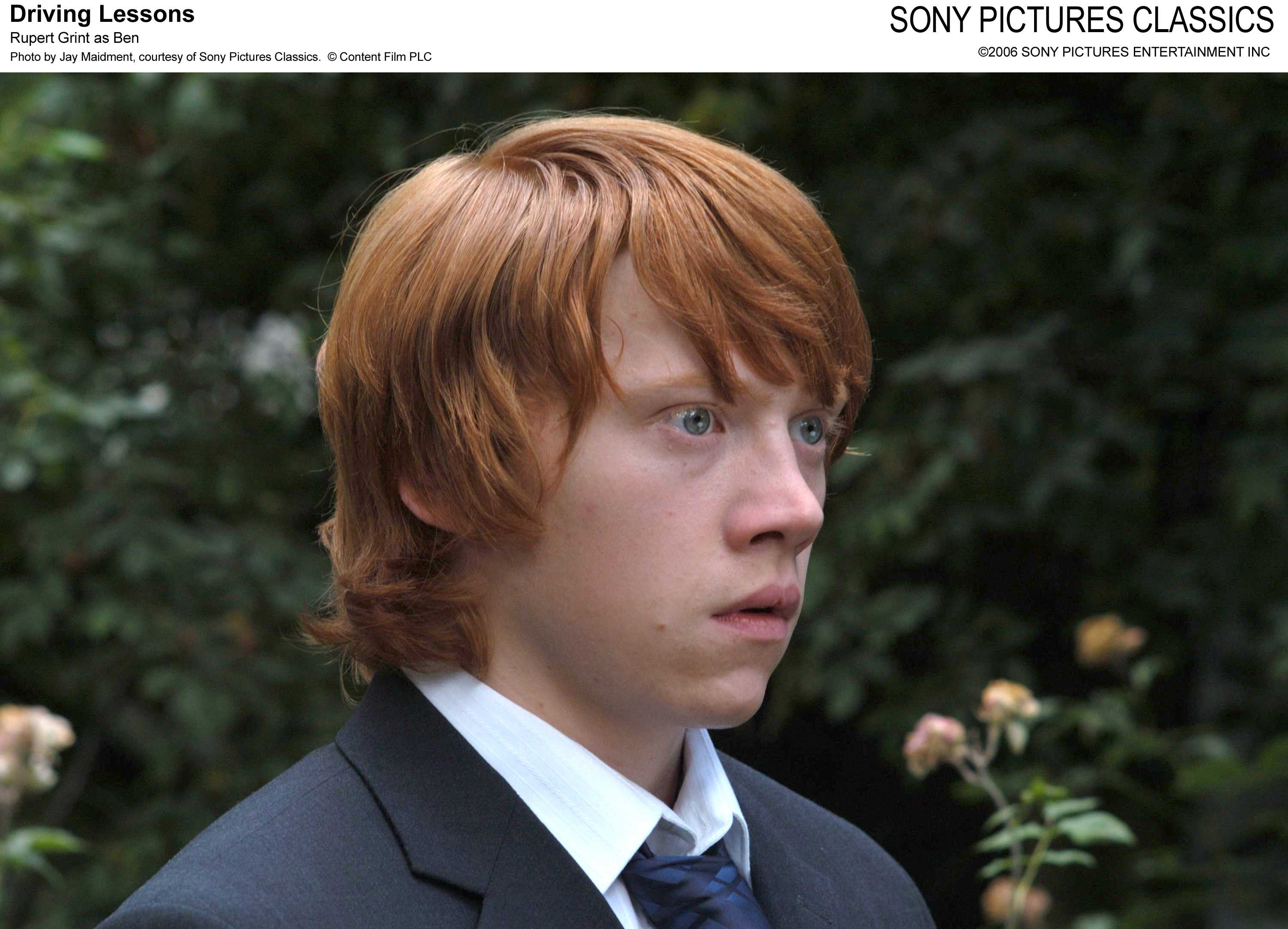 《人生驾驶课》是杰瑞米·布鲁克执导的喜剧片,鲁伯特·格林特和劳拉