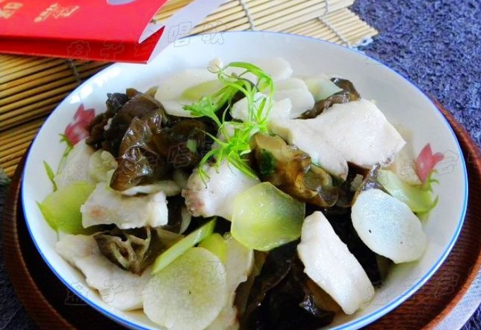 木耳山药熘鱼片