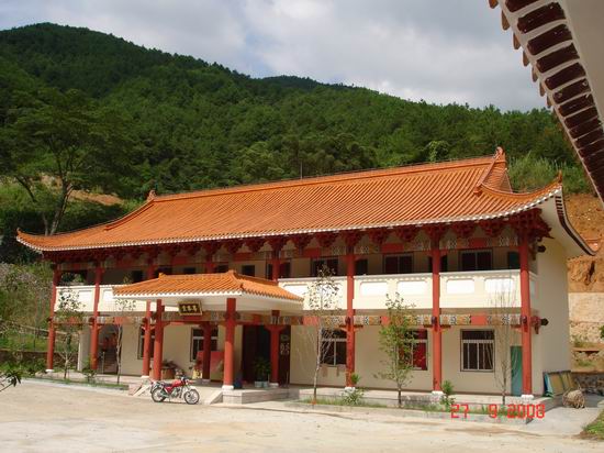 岭东佛学院