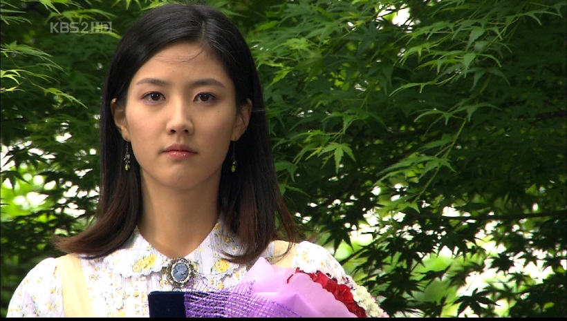  p>李秀景(         ),1982年3月13日出生于韩国,演员,毕业于 a