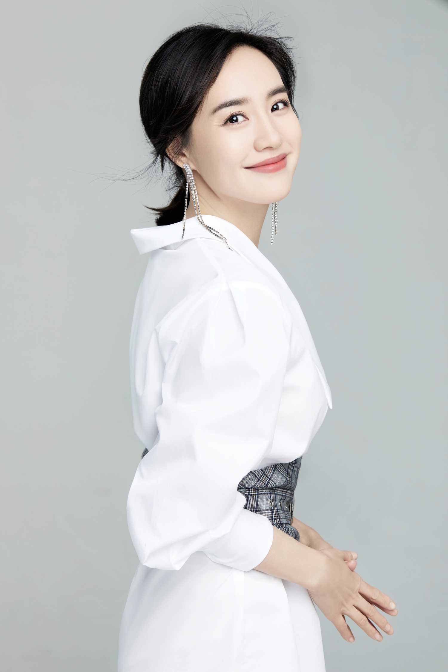 1982年7月29日出生于辽宁省鞍山市,中国内地女演员,功夫女星,毕业于 a