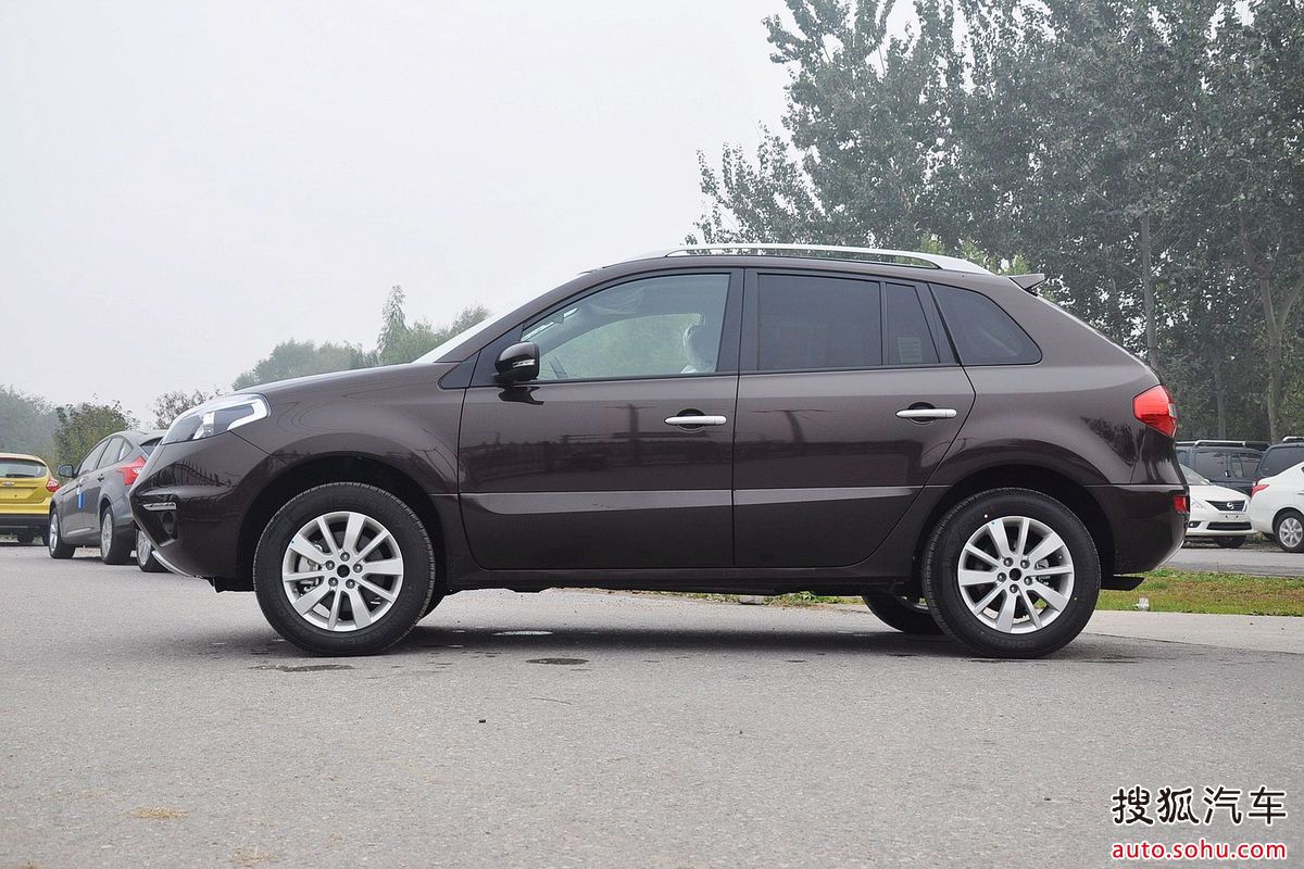  p>科雷傲是06年巴黎车展亮相的koleos概念车的量产车型,它的发动机及