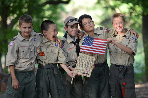  p>美国童子军(英文名:the boy scouts of america,简称bsa)又称美国