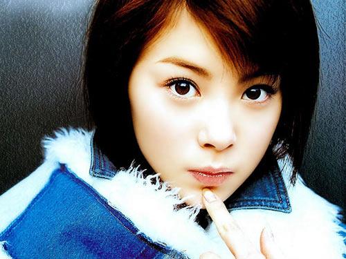  p>松浦亚弥,1986年6月25日出生于日本兵库县姬路市,歌手,演员.