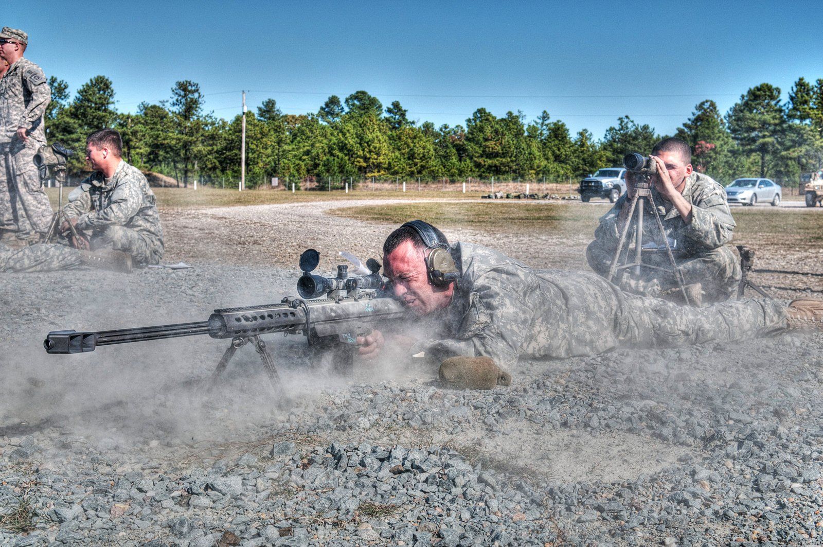  p>m82a1狙击步枪(英文:m82a1 sniper rifle),是由 a target="_blank"