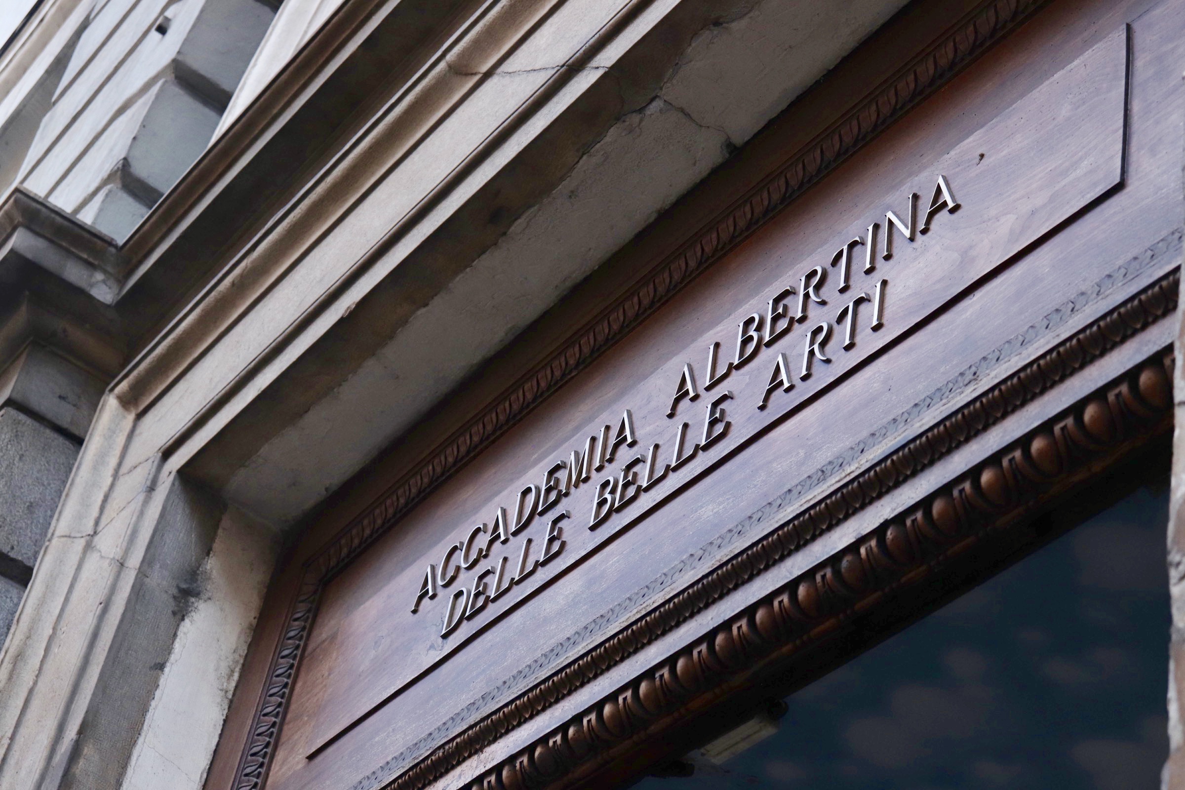  p>都灵美术学院(意大利语 accademia albertina di belle arti di