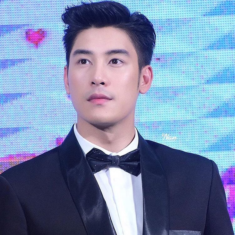  p>朴朴·彭帕努(ken),1991年10月20日出生于泰国,泰国男演员,模特.