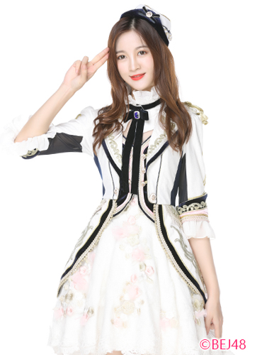 data-id="gnbyml6as8">陈美君,1994年1月15日出生于广东省广州市,中国