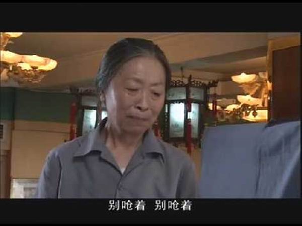  p>《满堂爹娘》是由 a target="_blank" href="/item/高满堂/922483"