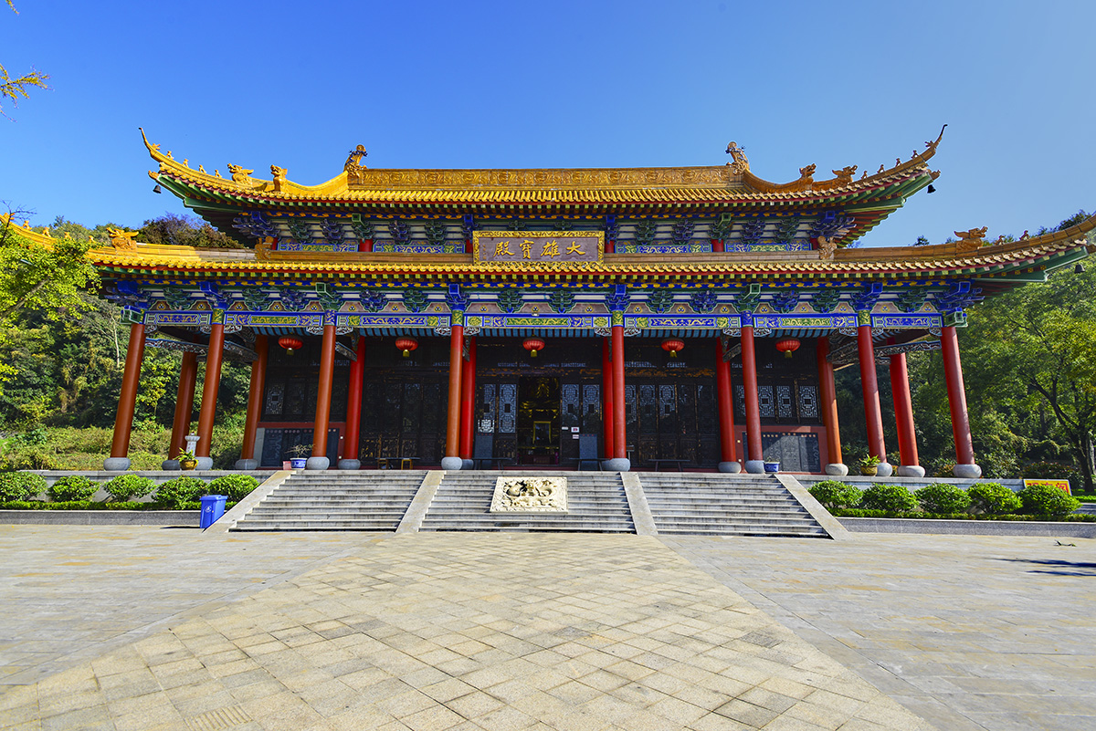 灵岩禅寺,位于 a target="_blank" href="/item/南京市">南京市 /a>