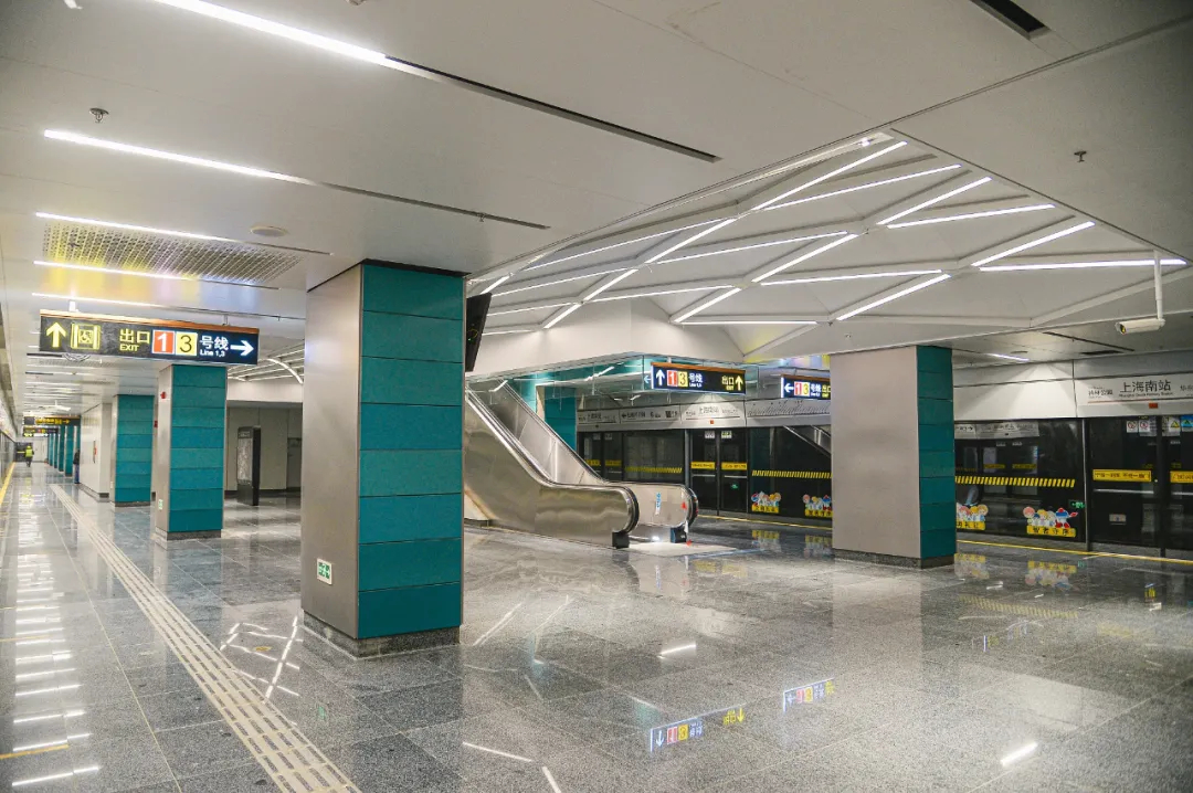  p>上海地铁15号线(shanghai metro line 15)是中国 a target="_blank