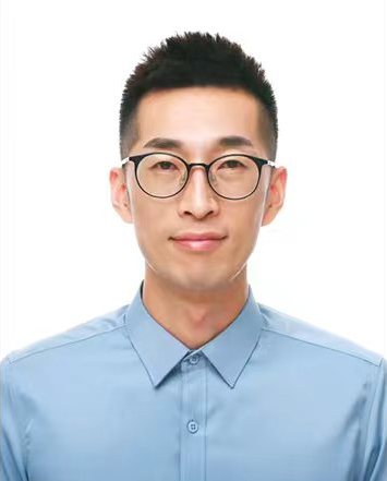  p>李德明,男,汉族,法国蒙彼利埃大学管理学博士, a target="_blank"