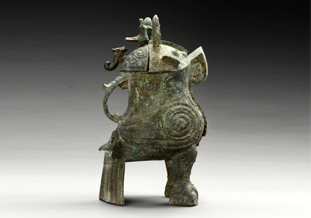 女战神墓葬里的宝藏——商“妇好”鸮尊_百科TA说