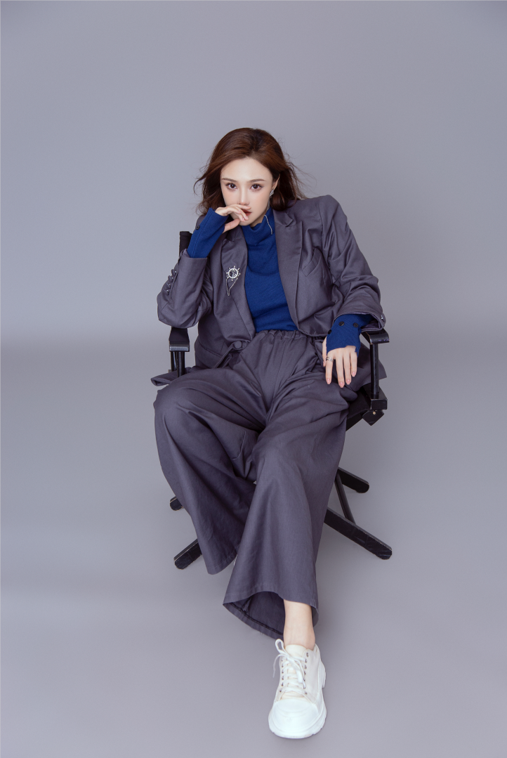 >蓝格,中国 span class="ref" data-ctrid="tzck82fsghll">内地女演员