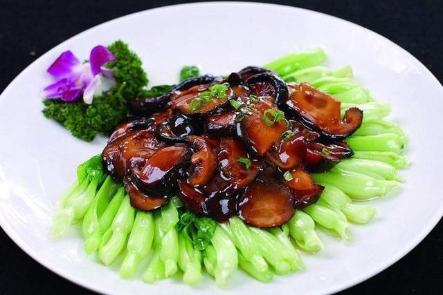 油菜扒香菇